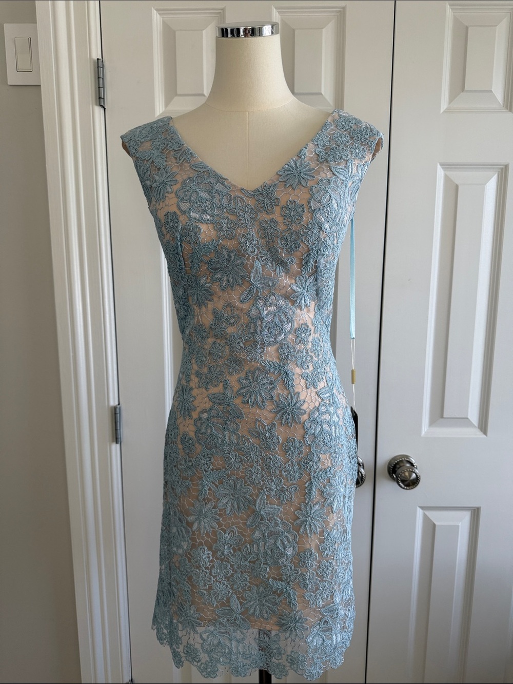 NWT Aspeed Blue Lace Overlay V-Neck Wedding Guest Cocktail Dress Bridal Size M